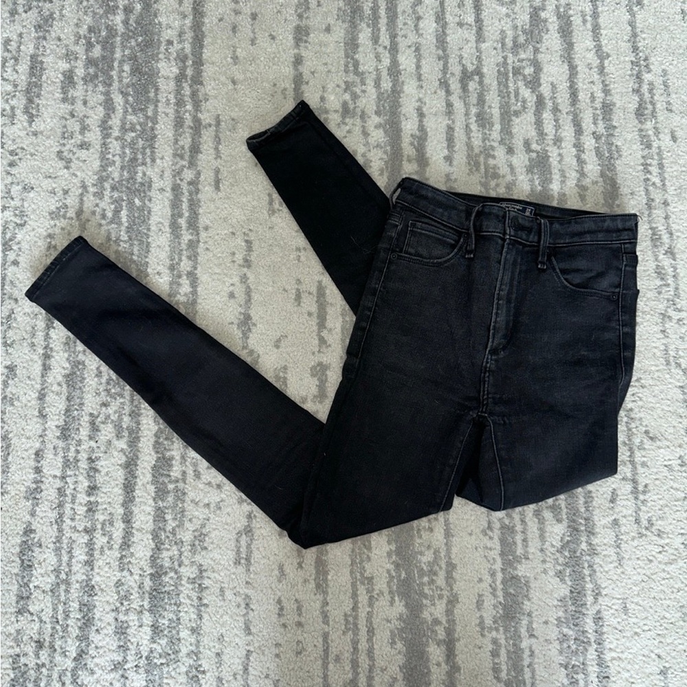 ABERCROMBIE black jeans